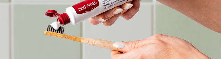 Red Seal Baking Soda Toothpaste 100g hero image