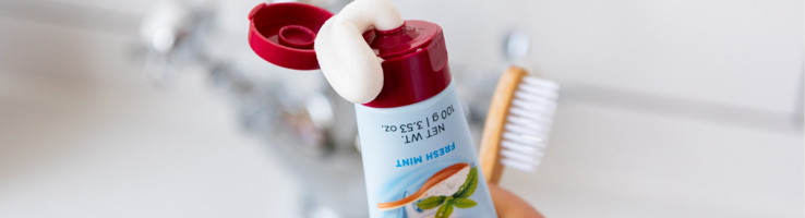 Red Seal Baking Soda Hydroxyapatite Toothpaste 100g hero image